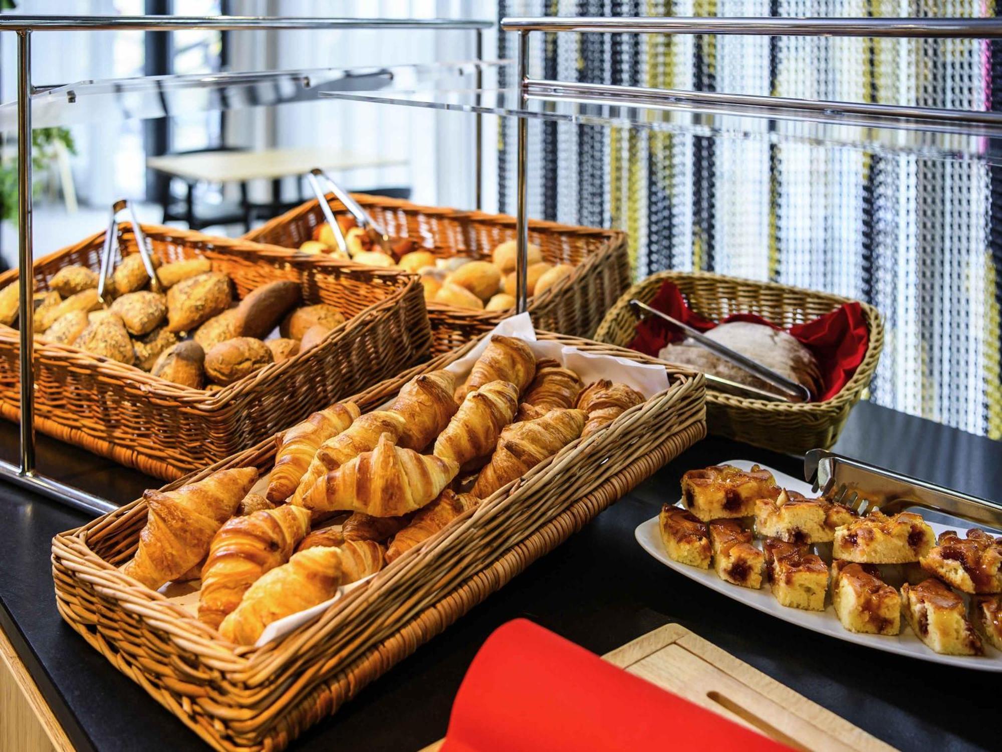 Ibis Hotel Muenchen City West — Photos 3